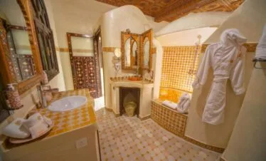 4-Day Luxury Sahara Desert Tour from Marrakech